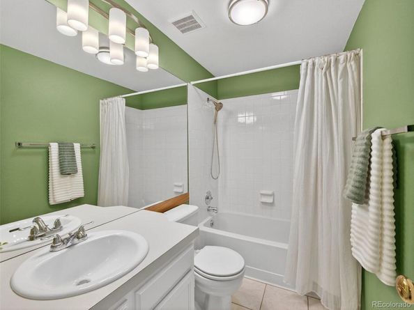 7244 E Briarwood Circle, Centennial CO 80112