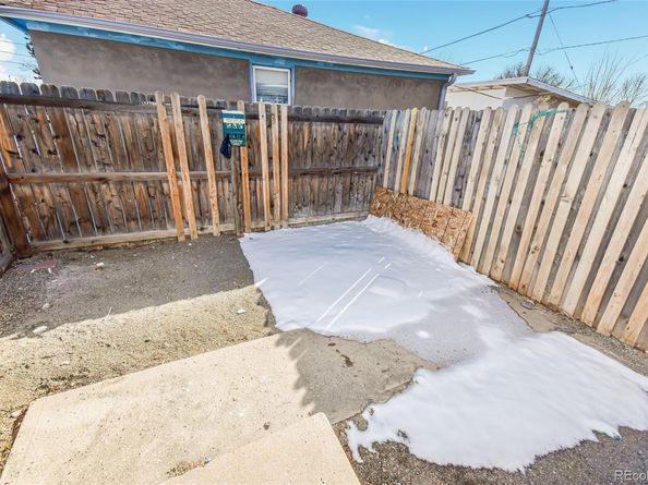 7384 Oneida Drive, Commerce City CO 80022