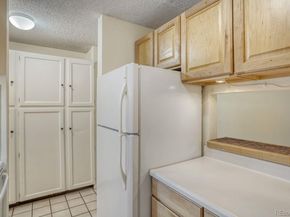 2 Adams Street 303, Denver CO 80206