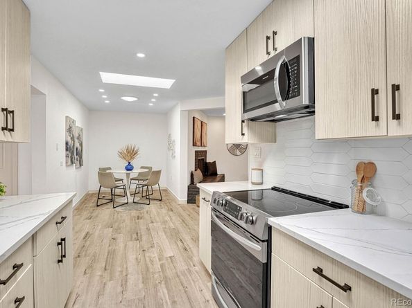 1420 S Ivy Way, Denver CO 80224