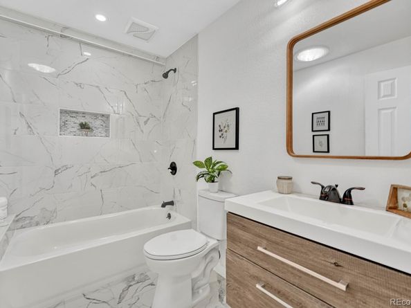 1420 S Ivy Way, Denver CO 80224