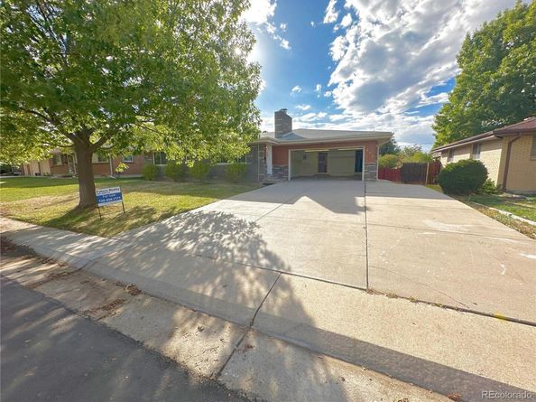 423 Empire Street, Aurora CO 80010