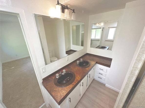 423 Empire Street, Aurora CO 80010