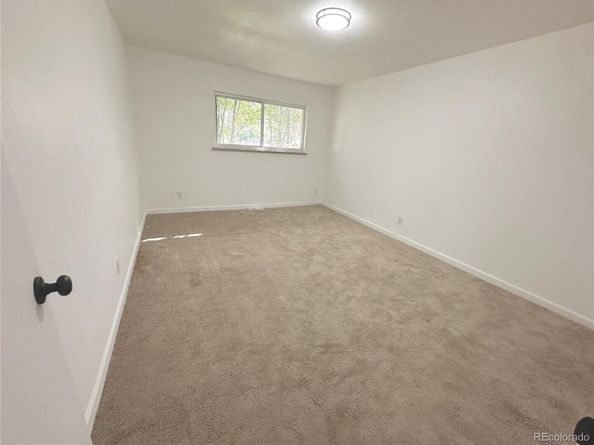 423 Empire Street, Aurora CO 80010