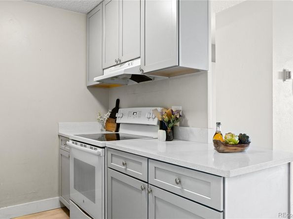 4800 E Hale Parkway 505, Denver CO 80220