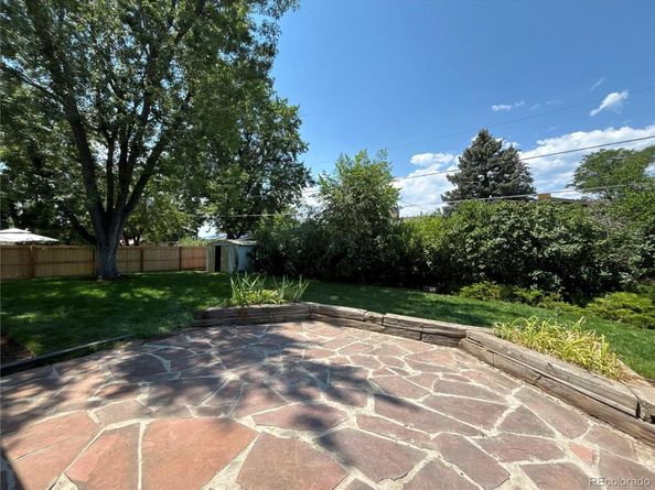 5915 Simms Street, Arvada CO 80004