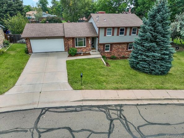 932 S Miller Street, Lakewood CO 80226