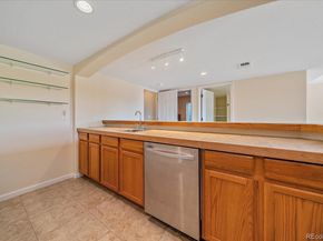 22852 E David Place, Aurora CO 80016
