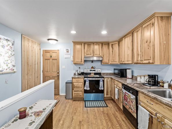 8227 Depew Way, Arvada CO 80003