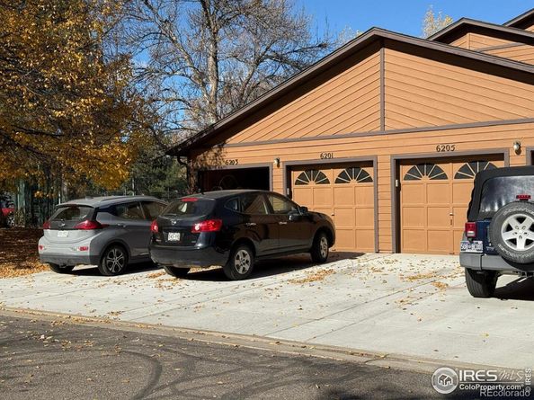 6201 Willow Lane, Boulder CO 80301
