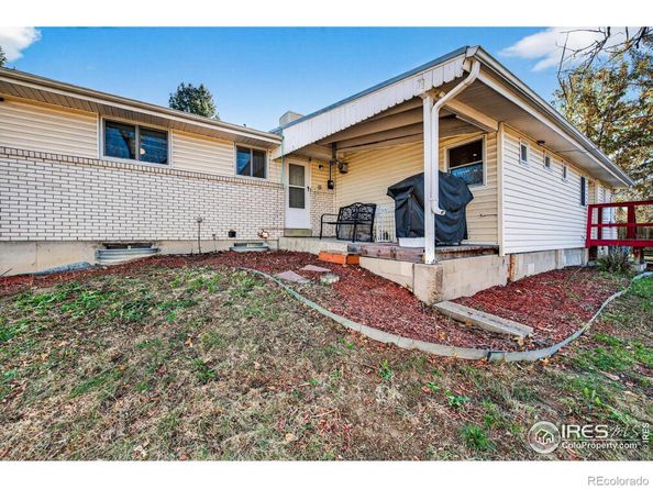 351 S Peoria Circle, Aurora CO 80012