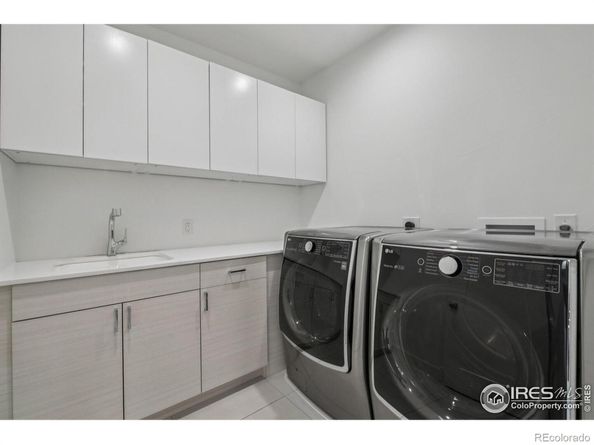 594 Saint Paul Street, Denver CO 80206