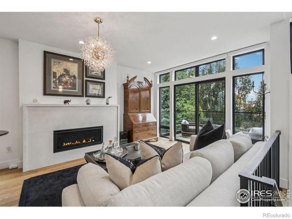 594 Saint Paul Street, Denver CO 80206