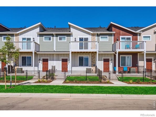 2844 Bear Springs Circle, Longmont CO 80503