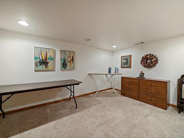 2210 S Joliet Way, Aurora CO 80014