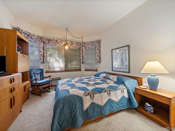 2210 S Joliet Way, Aurora CO 80014