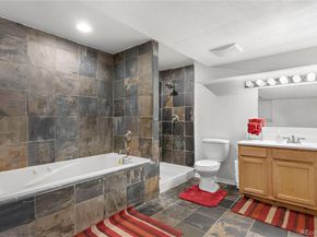 Undisclosed Address #3399692, Aurora CO 80017