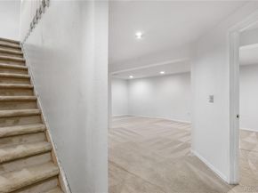 Undisclosed Address #3399692, Aurora CO 80017