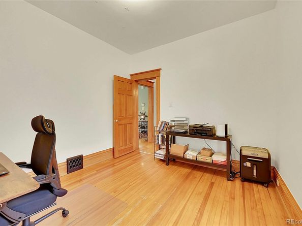2557 Dexter Street, Denver CO 80207