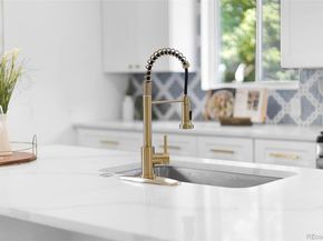 1990 Newark Street, Aurora CO 80010