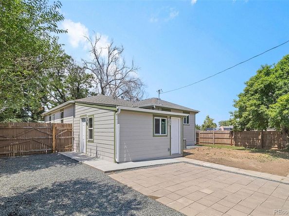 1990 Newark Street, Aurora CO 80010