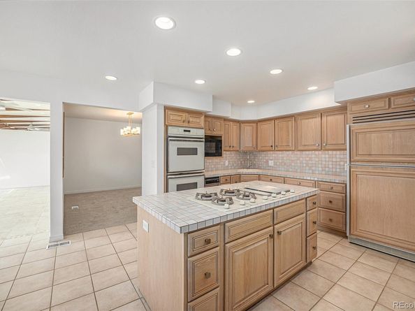 11802 W 77th Drive, Arvada CO 80005