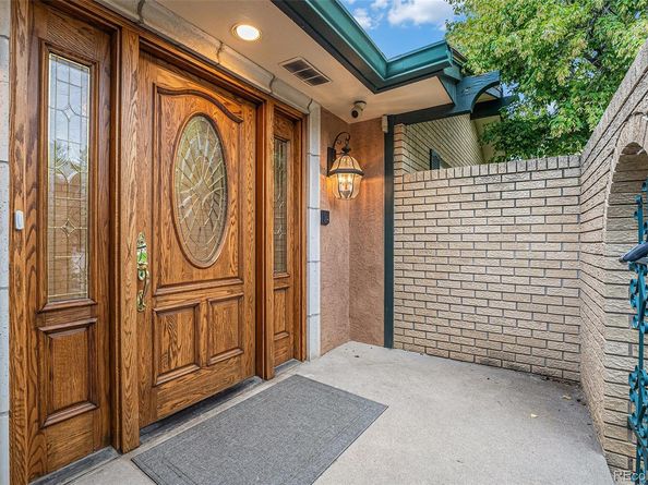 11802 W 77th Drive, Arvada CO 80005
