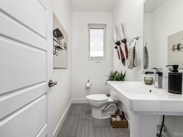 6820 E Lowry Boulevard, Denver CO 80230