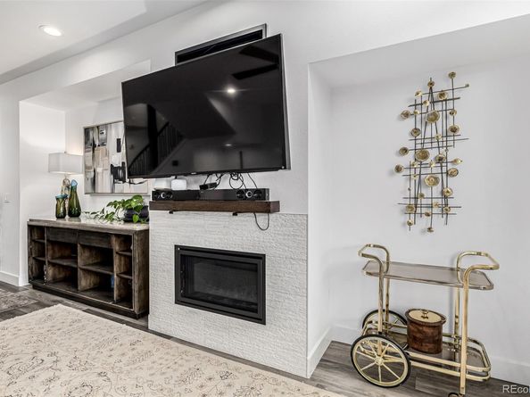 6820 E Lowry Boulevard, Denver CO 80230