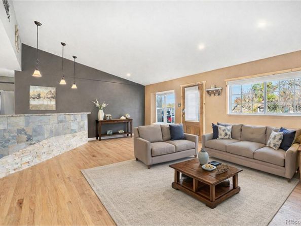 3445 S Holly Street, Denver CO 80222