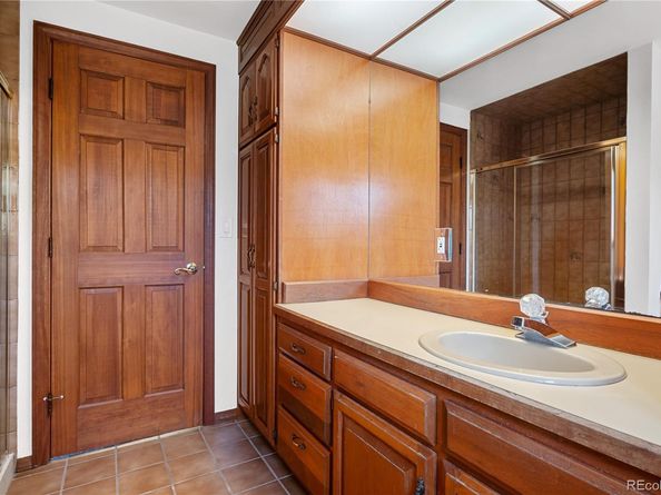 6980 Oak Street, Arvada CO 80004