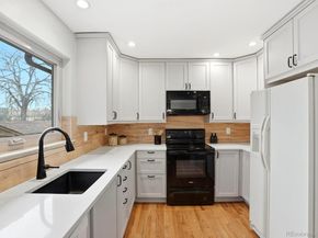 965 Saulsbury Street, Lakewood CO 80214