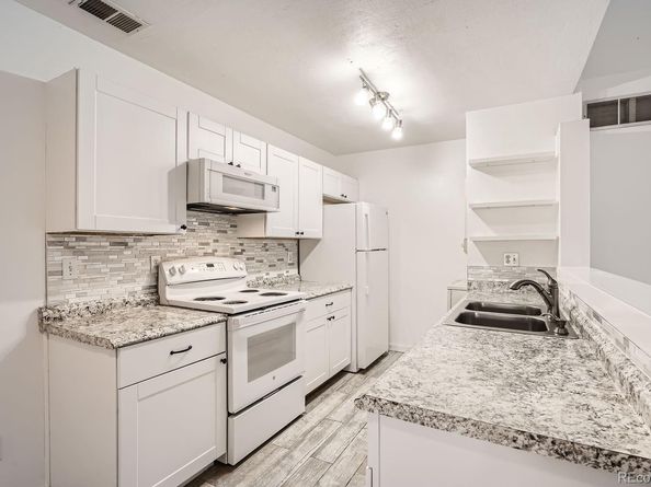 Undisclosed Address #7267658, Arvada CO 80005