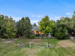 5204 W Bowles Place, Littleton CO 80123