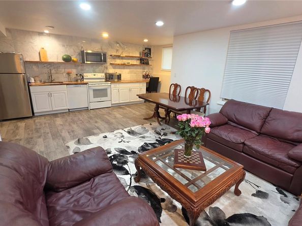 1525 S Holly Street 104, Denver CO 80222