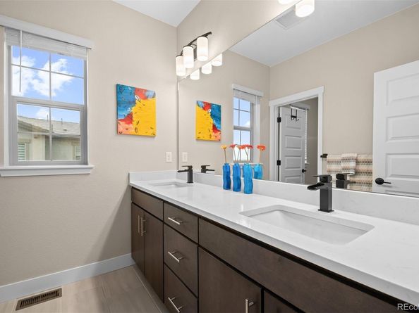 2195 S Poppy Street, Lakewood CO 80228