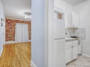 1340 N Emerson Street 4, Denver CO 80218