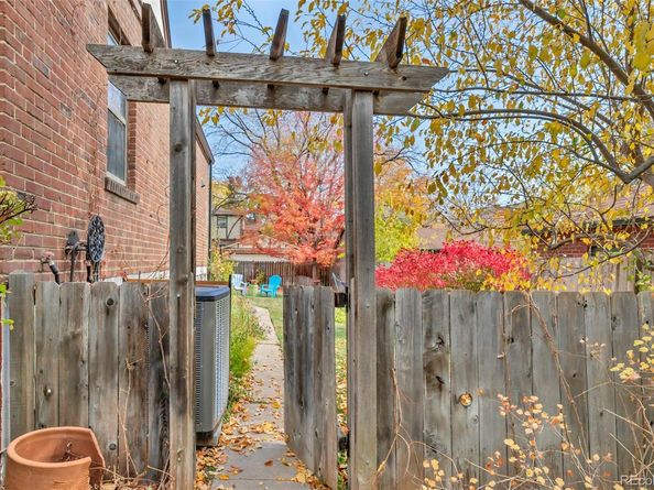 1260 Dahlia Street, Denver CO 80220