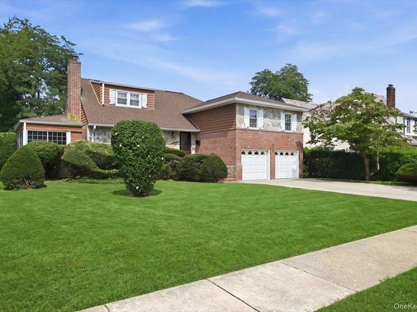 288 Brower Avenue, Rockville Centre NY 11570