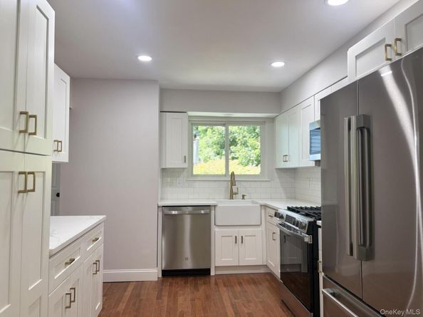 13 Timber Ridge, Mount Kisco NY 10549