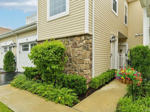 33 Greentree Court, Shirley NY 11967