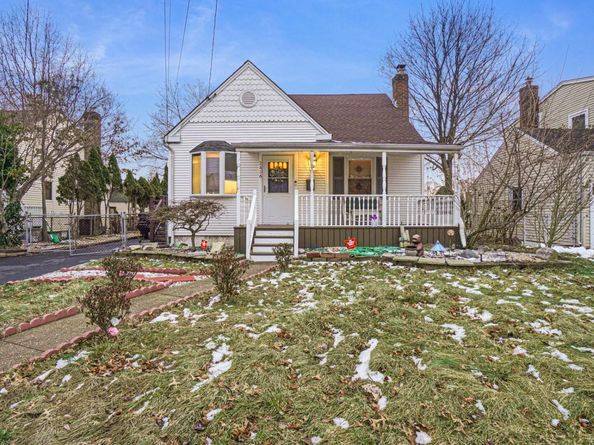 2496 Camp Avenue, North Bellmore NY 11710