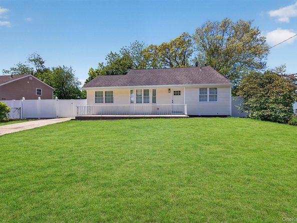 23 Champlain Street, Port Jefferson Station NY 11776