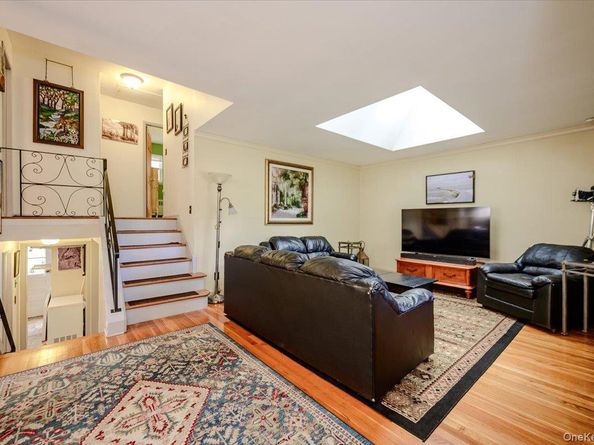 3 Ronald Lane, Sayville NY 11782
