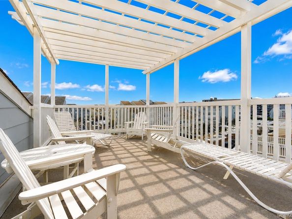 6428 Ocean Avenue S, Arverne NY 11692