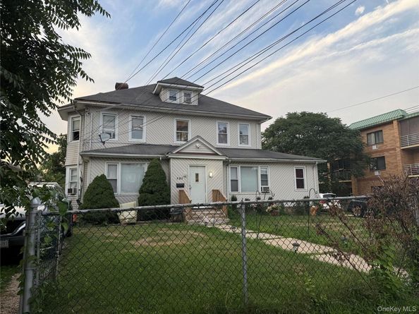 151 Amherst Street, Hempstead NY 11550