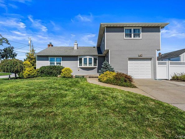 1845 Relyea Drive, Merrick NY 11566