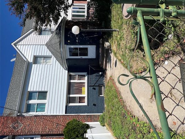 113-21 204th Street, Jamaica NY 11412