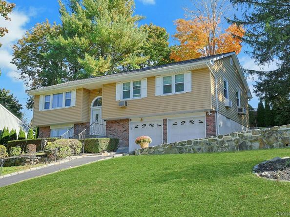 43 Bainbridge Avenue, Thornwood NY 10594