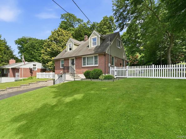 12 Logwynn Lane, Cortlandt Manor NY 10567